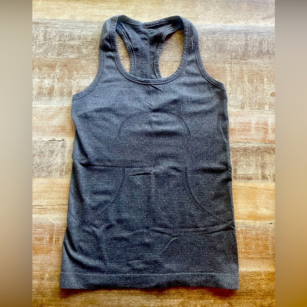 Lululemon Swiftly Tech Racerback Tank Size 4
